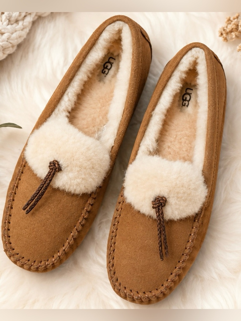 UGG Dakota Shearling Braid Chestnut Suede Slippers Women’s size 8 1166754